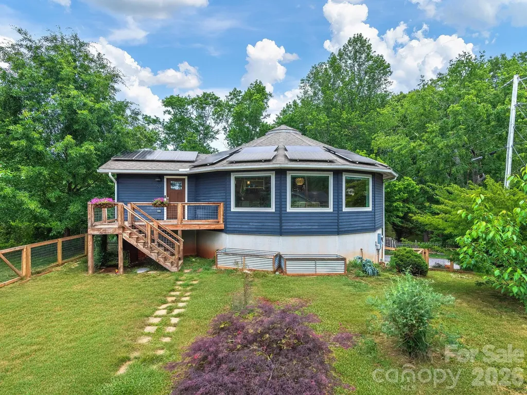 63 Beverly Road W Asheville NC 28806