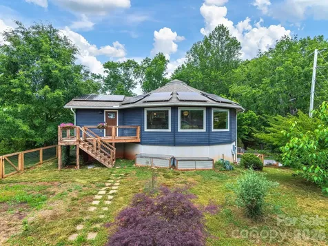 63 Beverly Road W Asheville NC 28806