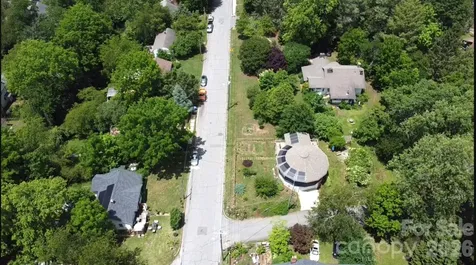 63 Beverly Road W Asheville NC 28806