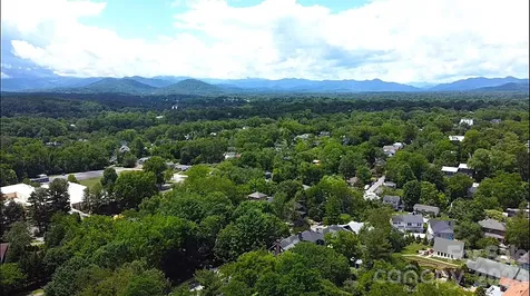 63 Beverly Road W Asheville NC 28806
