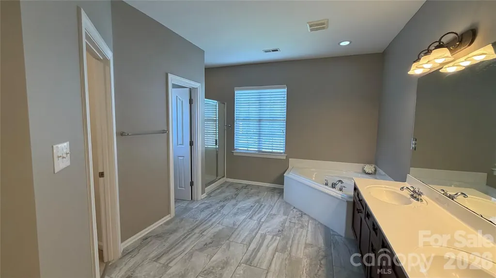 11234 Huntington Meadow Lane Charlotte NC 28273