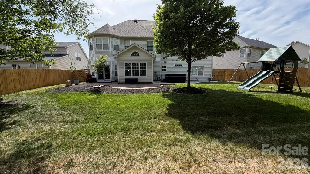 11234 Huntington Meadow Lane Charlotte NC 28273