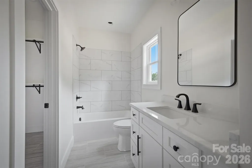 778 Harris Avenue NW Valdese NC 28690