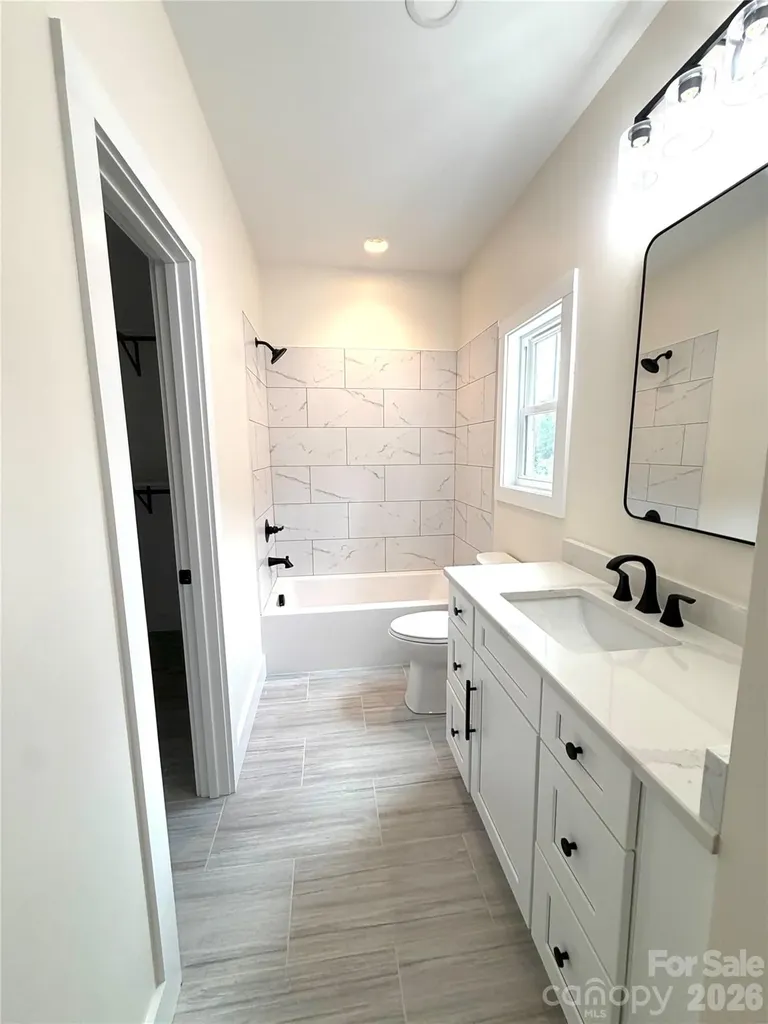 778 Harris Avenue NW Valdese NC 28690