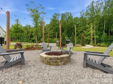 135 Berkeley Avenue Mooresville NC 28117