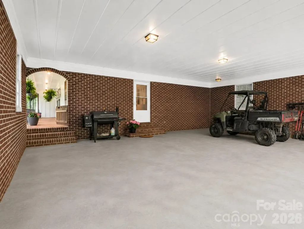 679 Solomon Jones Road Cedar Mountain NC 28718