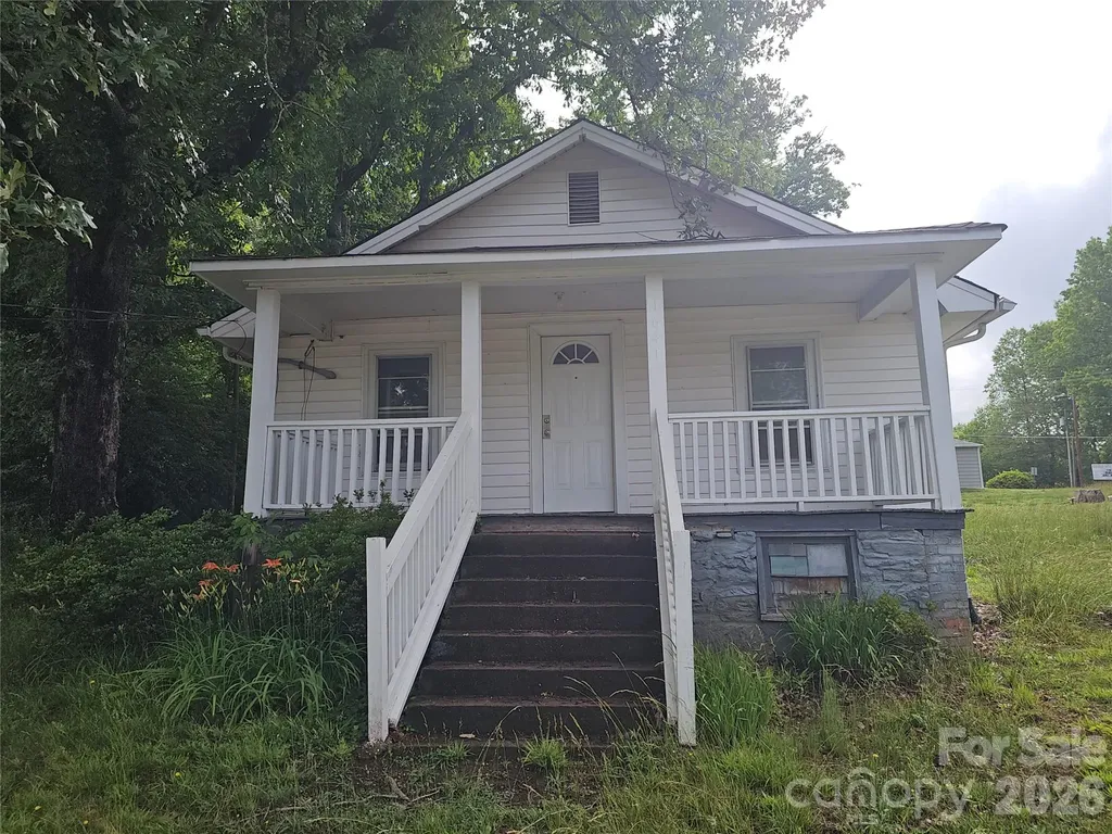 1641 Berkley Street SW Lenoir NC 28645