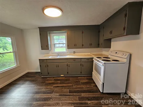 1641 Berkley Street SW Lenoir NC 28645