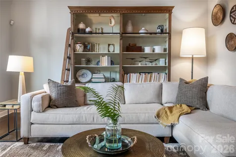 203 Coachmans Court Asheville NC 28803