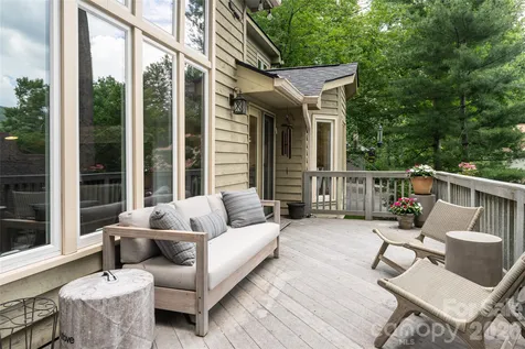 203 Coachmans Court Asheville NC 28803