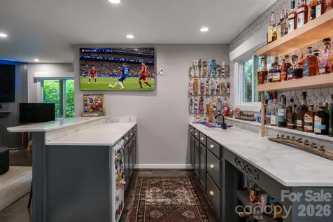 203 Coachmans Court Asheville NC 28803