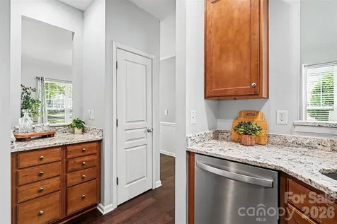1145 Hammond Drive Matthews NC 28104