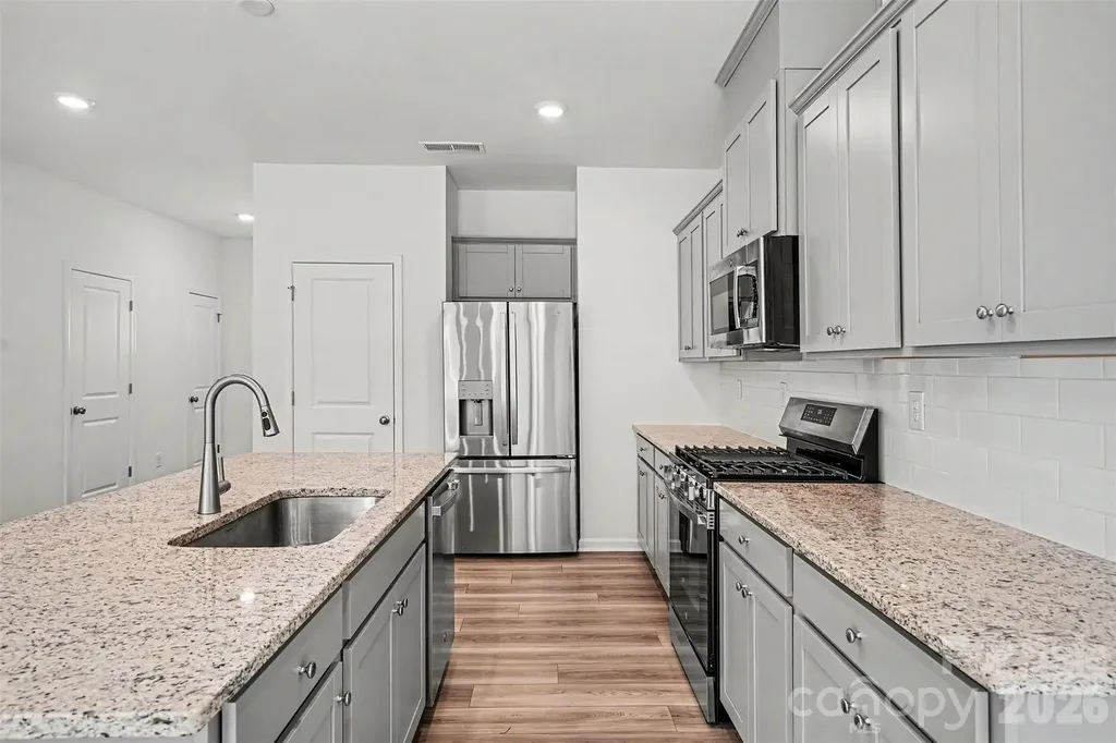 4035 Lawnview Drive Charlotte NC 28269
