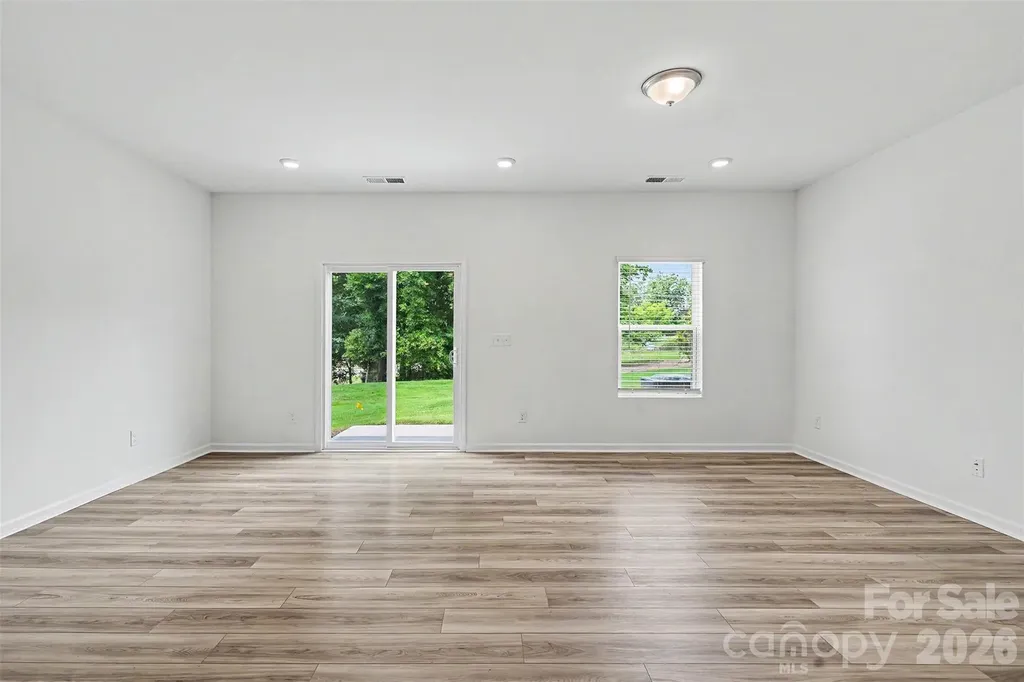 4035 Lawnview Drive Charlotte NC 28269
