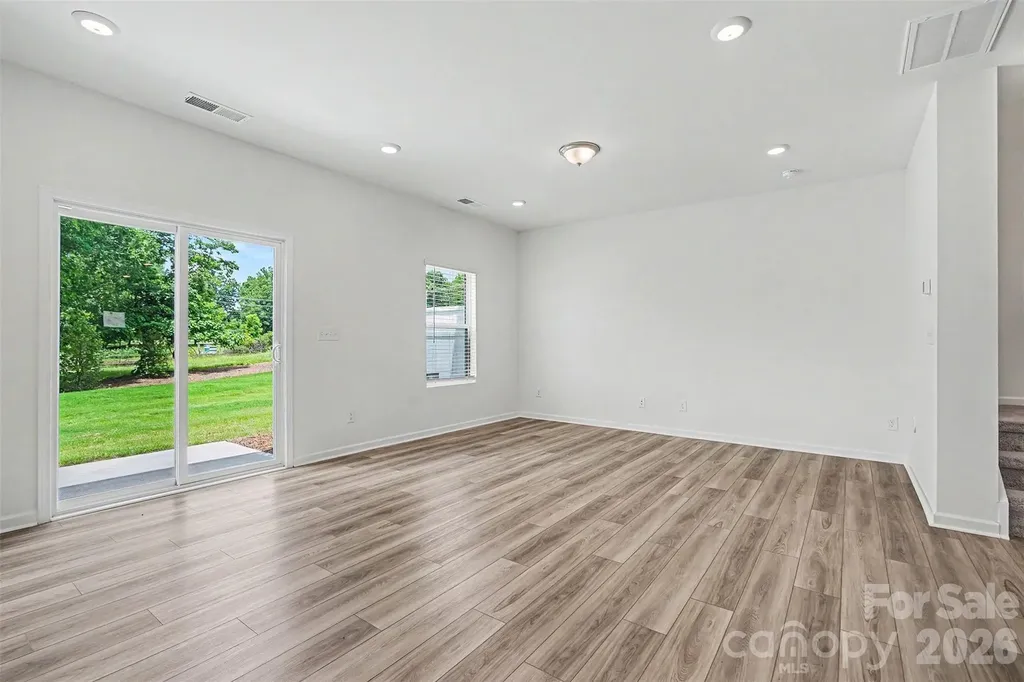 4035 Lawnview Drive Charlotte NC 28269