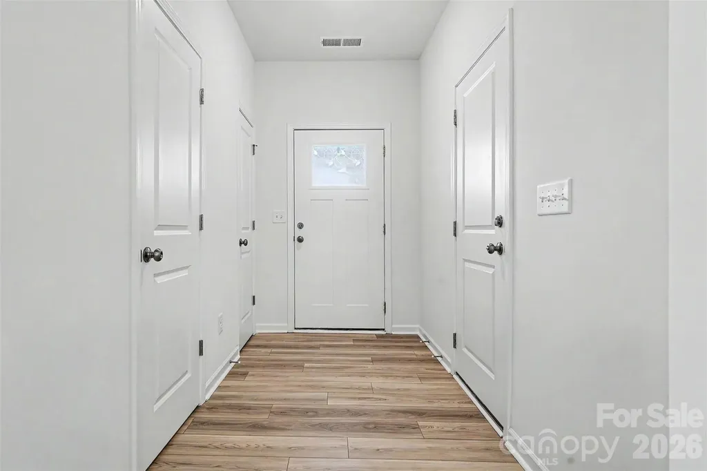 4035 Lawnview Drive Charlotte NC 28269