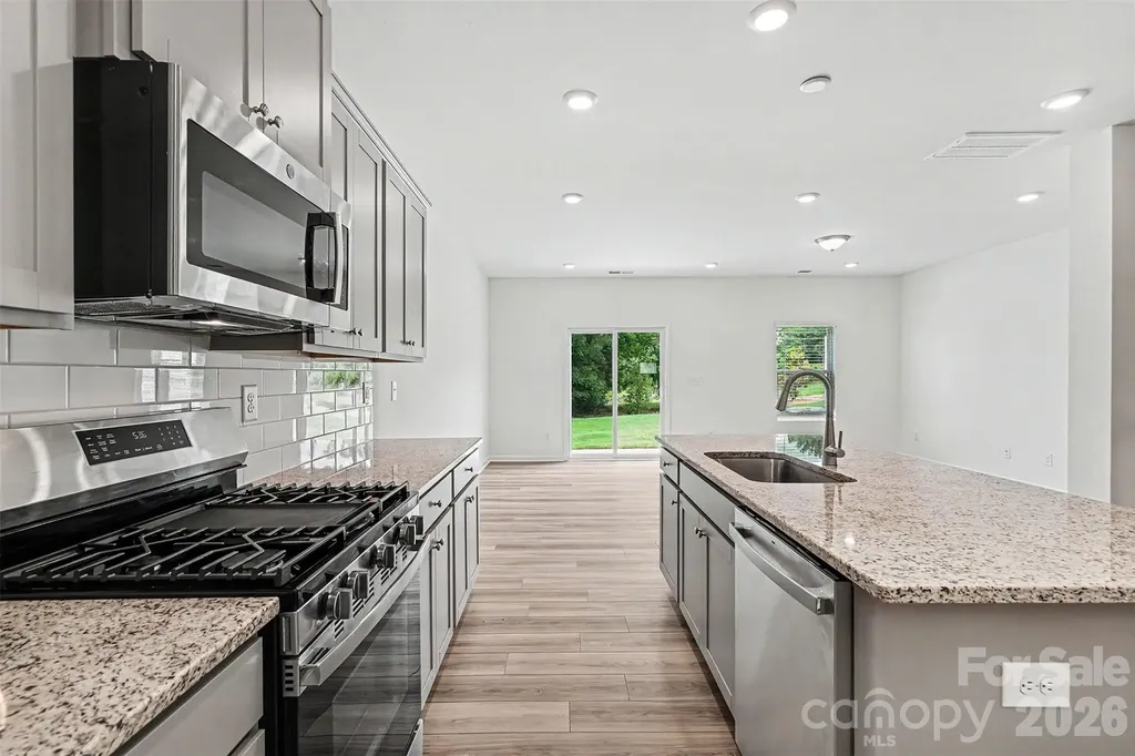 4035 Lawnview Drive Charlotte NC 28269