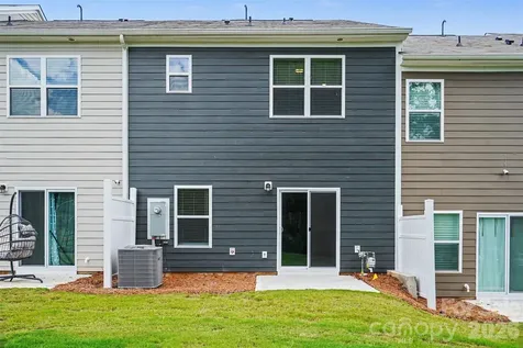 4035 Lawnview Drive Charlotte NC 28269
