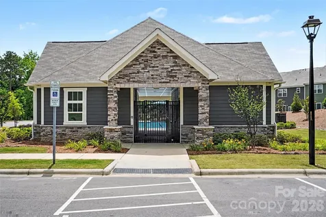 4035 Lawnview Drive Charlotte NC 28269
