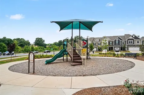 4035 Lawnview Drive Charlotte NC 28269
