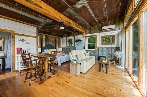 553 Paradise Mountain Road Canton NC 28716