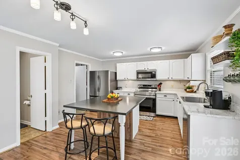 4207 Shasta Circle Clover SC 29710