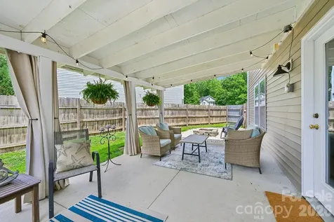 4207 Shasta Circle Clover SC 29710