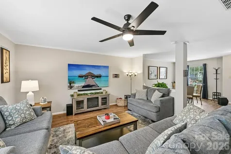 4207 Shasta Circle Clover SC 29710