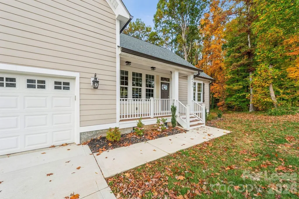 6513 Rockwell Boulevard Charlotte NC 28269