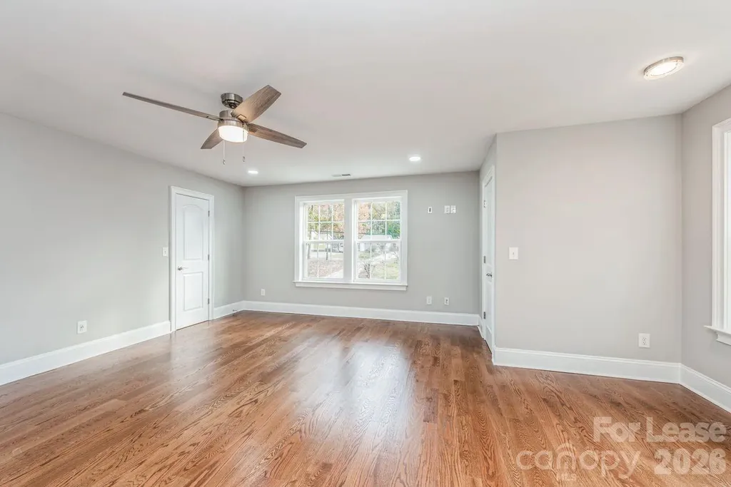 6513 Rockwell Boulevard Charlotte NC 28269