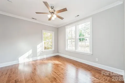 6513 Rockwell Boulevard Charlotte NC 28269