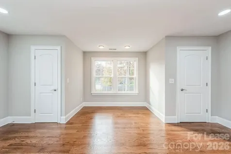 6513 Rockwell Boulevard Charlotte NC 28269