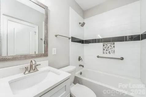 6513 Rockwell Boulevard Charlotte NC 28269
