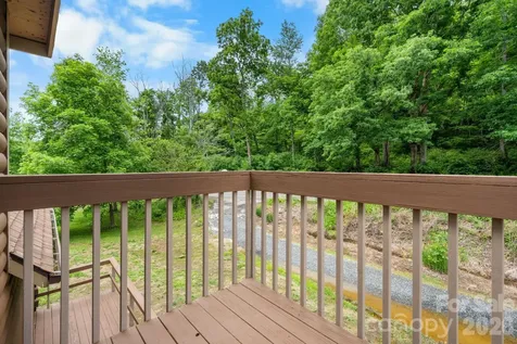 3206 Fork Mountain Road Bakersville NC 28705