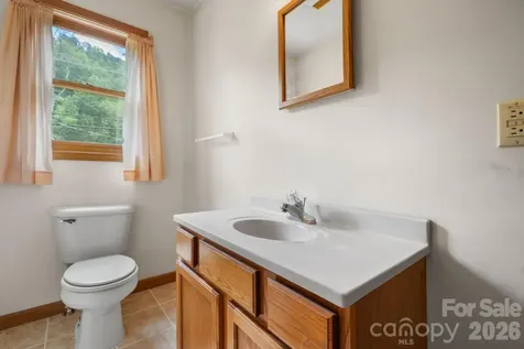 3206 Fork Mountain Road Bakersville NC 28705