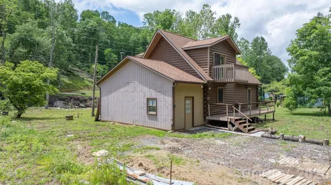 3206 Fork Mountain Road Bakersville NC 28705