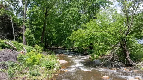 3206 Fork Mountain Road Bakersville NC 28705
