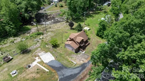 3206 Fork Mountain Road Bakersville NC 28705