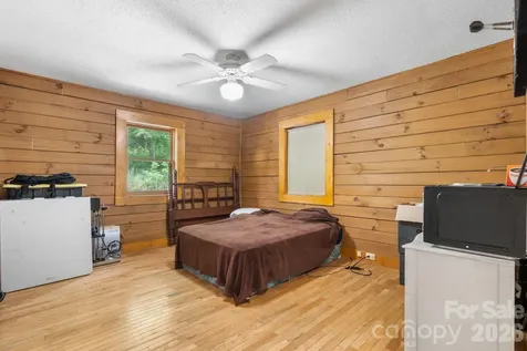 3206 Fork Mountain Road Bakersville NC 28705