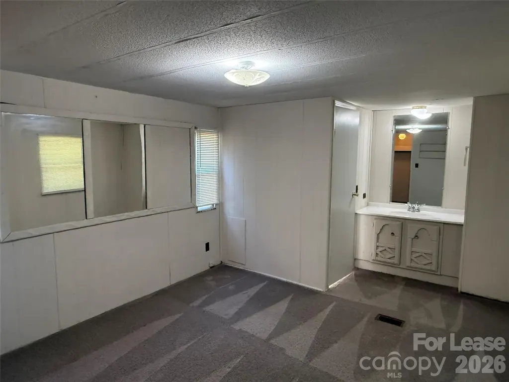 6143 Glenn Teague Road Charlotte NC 28216
