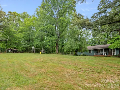 1 Glen Meadows Place Arden NC 28704