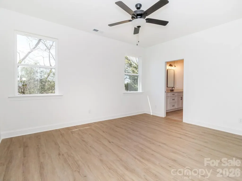 2501 Elon Street Charlotte NC 28208