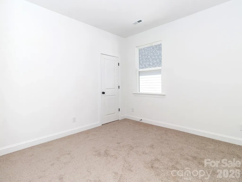 2501 Elon Street Charlotte NC 28208