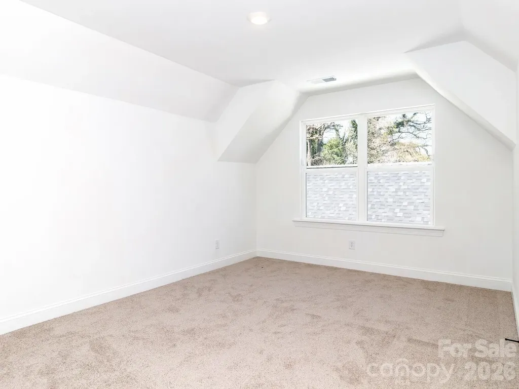 2501 Elon Street Charlotte NC 28208