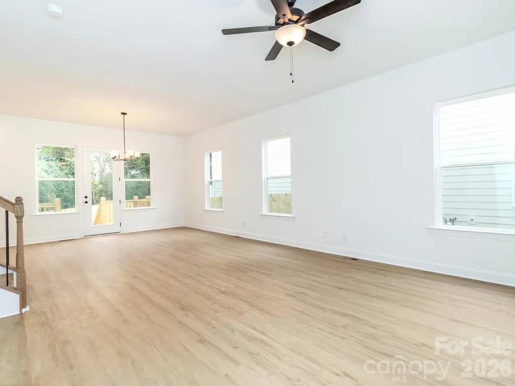 2501 Elon Street Charlotte NC 28208