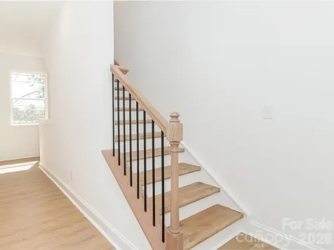 2501 Elon Street Charlotte NC 28208
