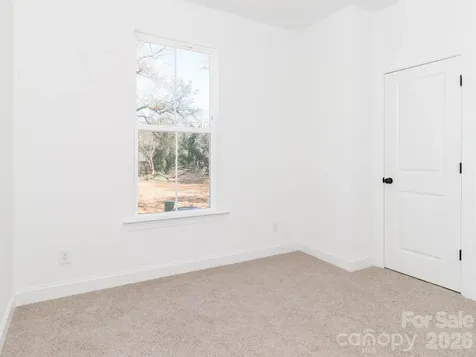 2501 Elon Street Charlotte NC 28208