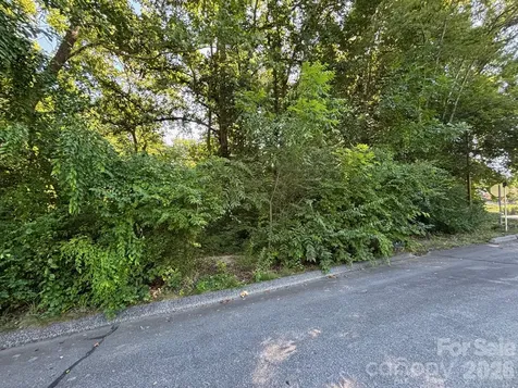 V/l Woodland Drive Marion NC 28752