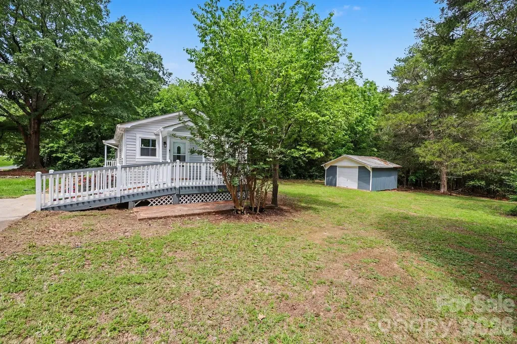2101 Steele Street Monroe NC 28110