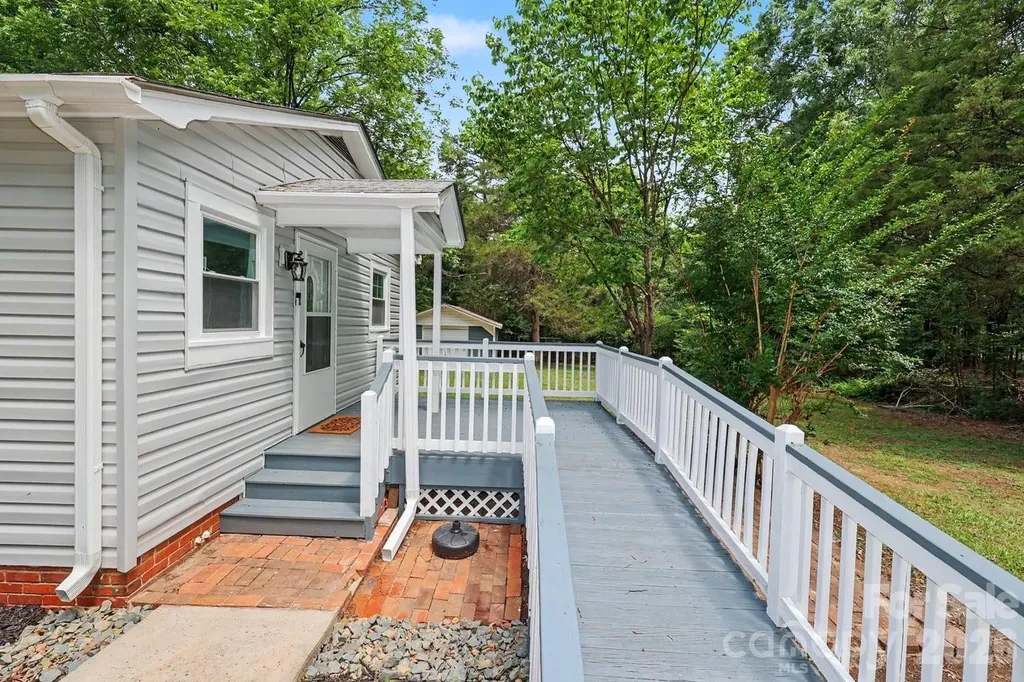 2101 Steele Street Monroe NC 28110
